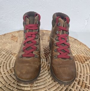 Timberland Brown Leather Red Laces Boots